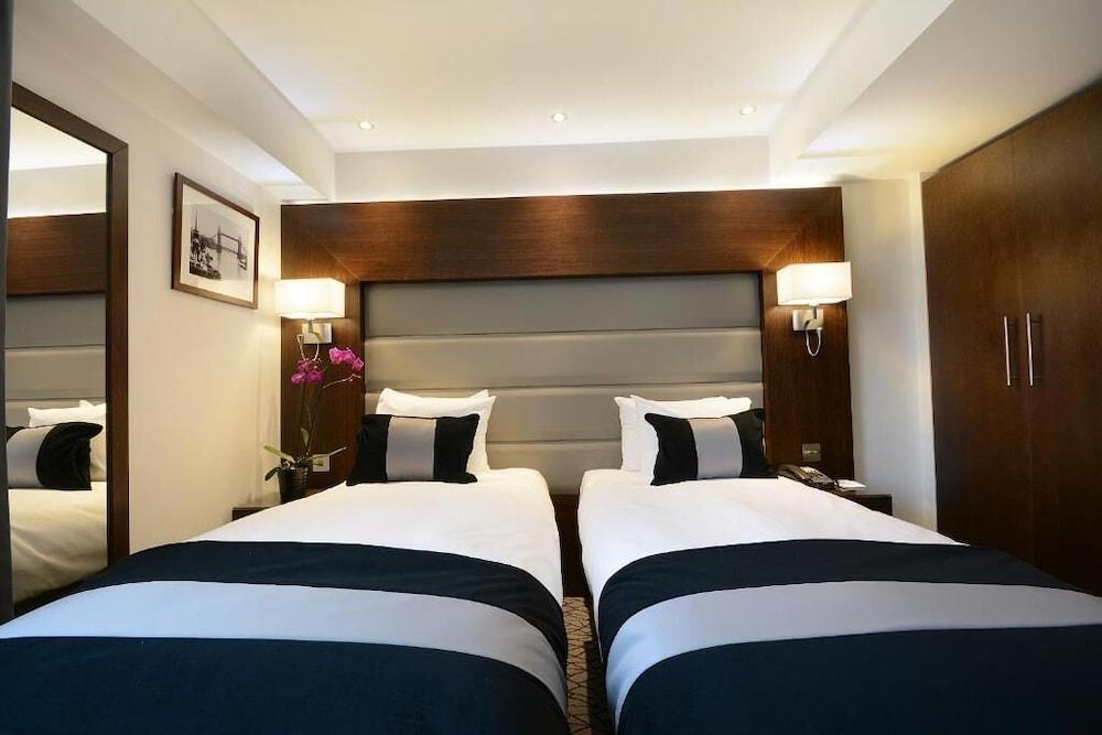 Park Grand London Lancaster Gate Hotel Exterior foto A room at the hotel