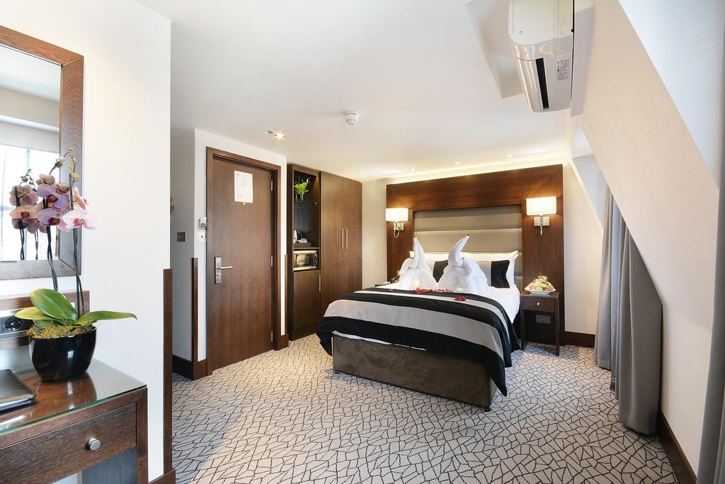 Park Grand London Lancaster Gate Hotel Exterior foto A room at the hotel